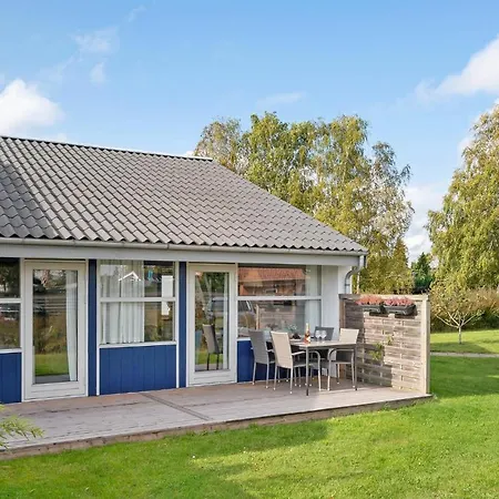 Tatil Evi Norrevang Vaeggerlose Iv *